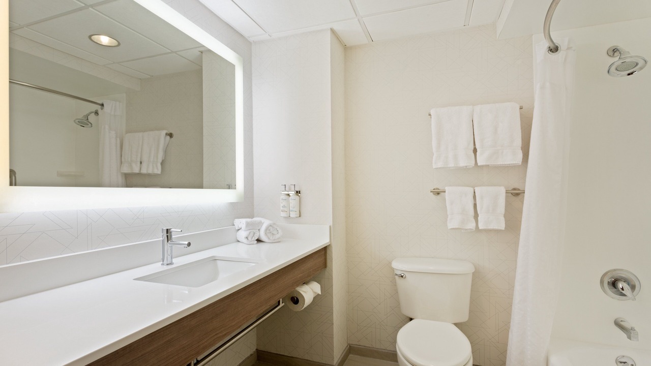 Photo of Bathroom in Hauppauge