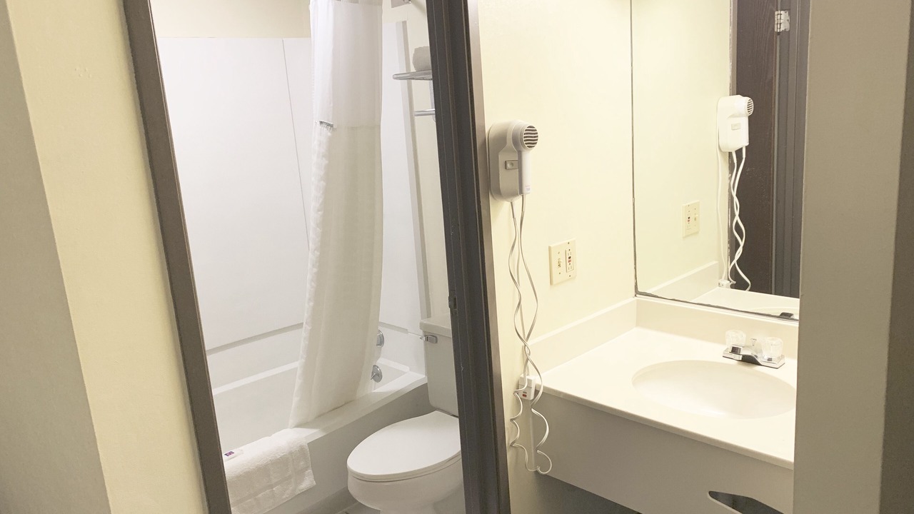 Photo of Bathroom in Blodgett Mills