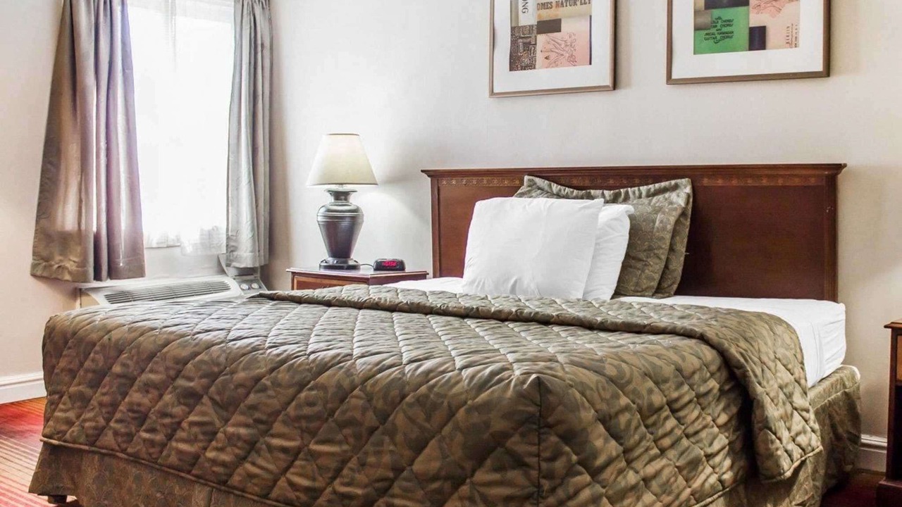 Photo of Bedroom in Huntington Station