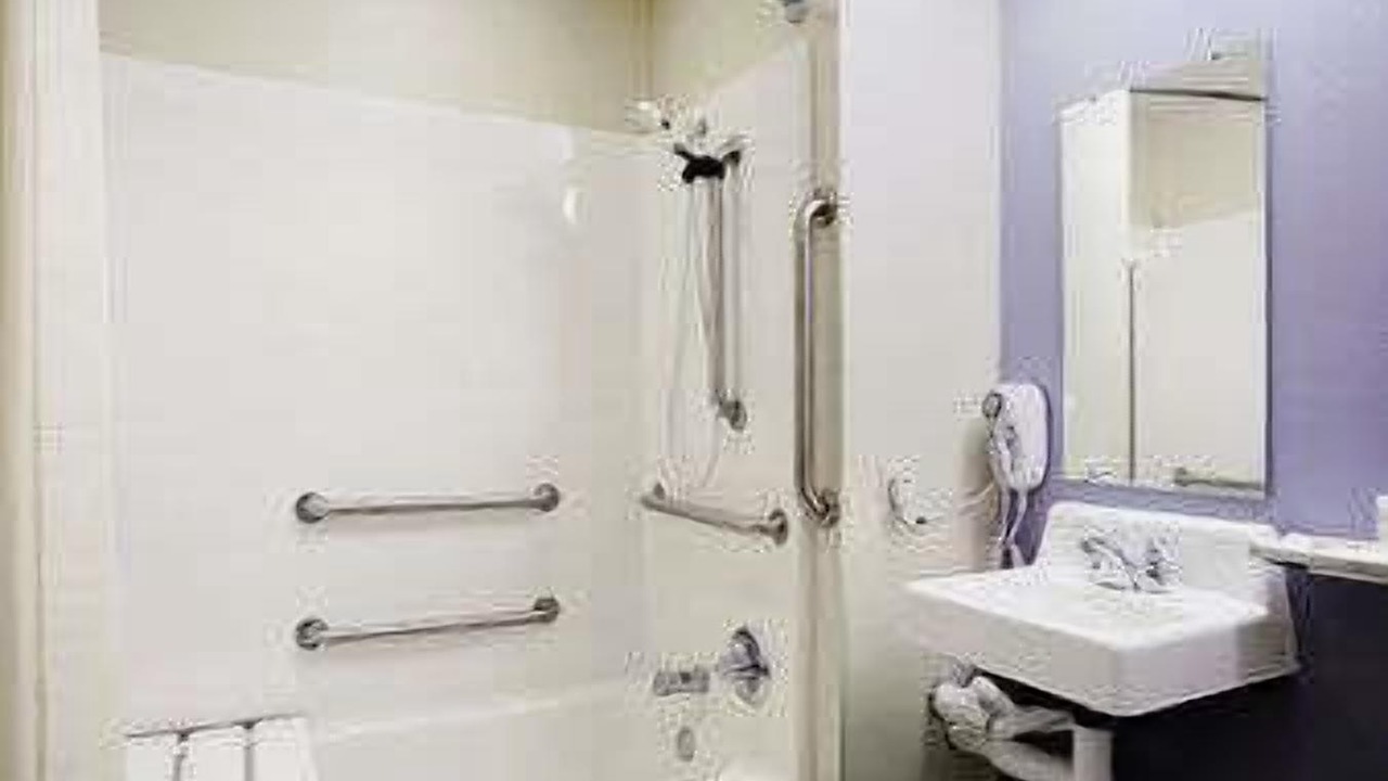 Photo of Bedroom in Baldwinsville