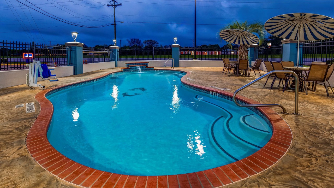 Photo of Outdoor in Alvin