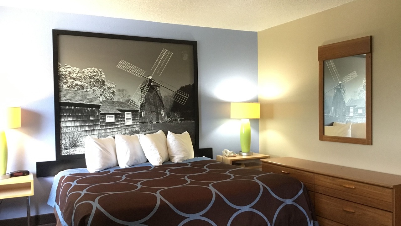 Photo of Bedroom in Newburgh