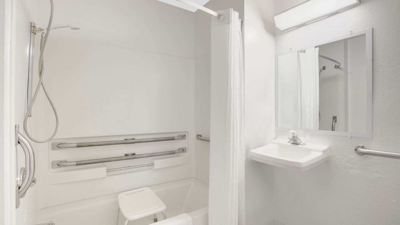 Photo of Bathroom in Lake George