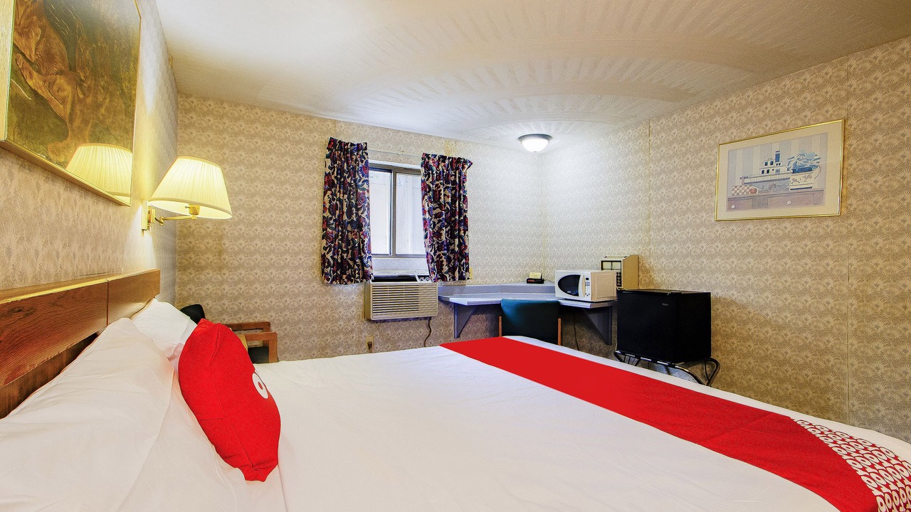 Photo of Bedroom in Chapmanville
