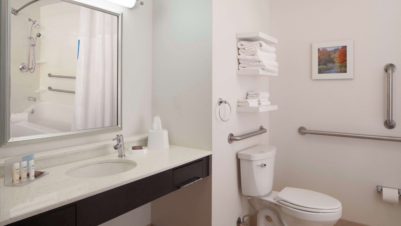 Photo of Bathroom in Ruthdale