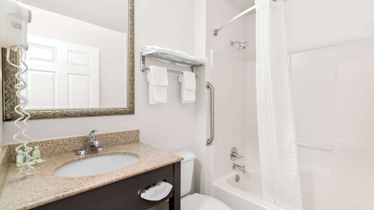 Photo of Bedroom in Merrimack