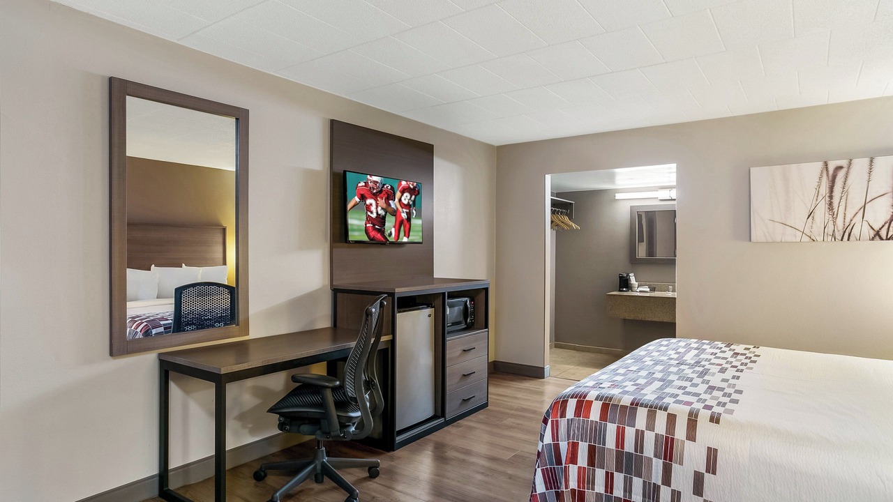 Photo of Bedroom in Woodlawn