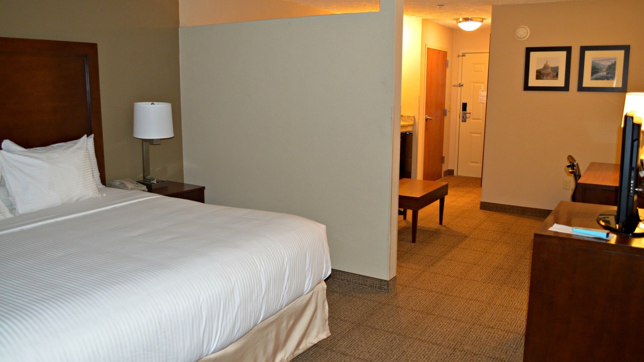 Photo of Bedroom in Cross Lanes
