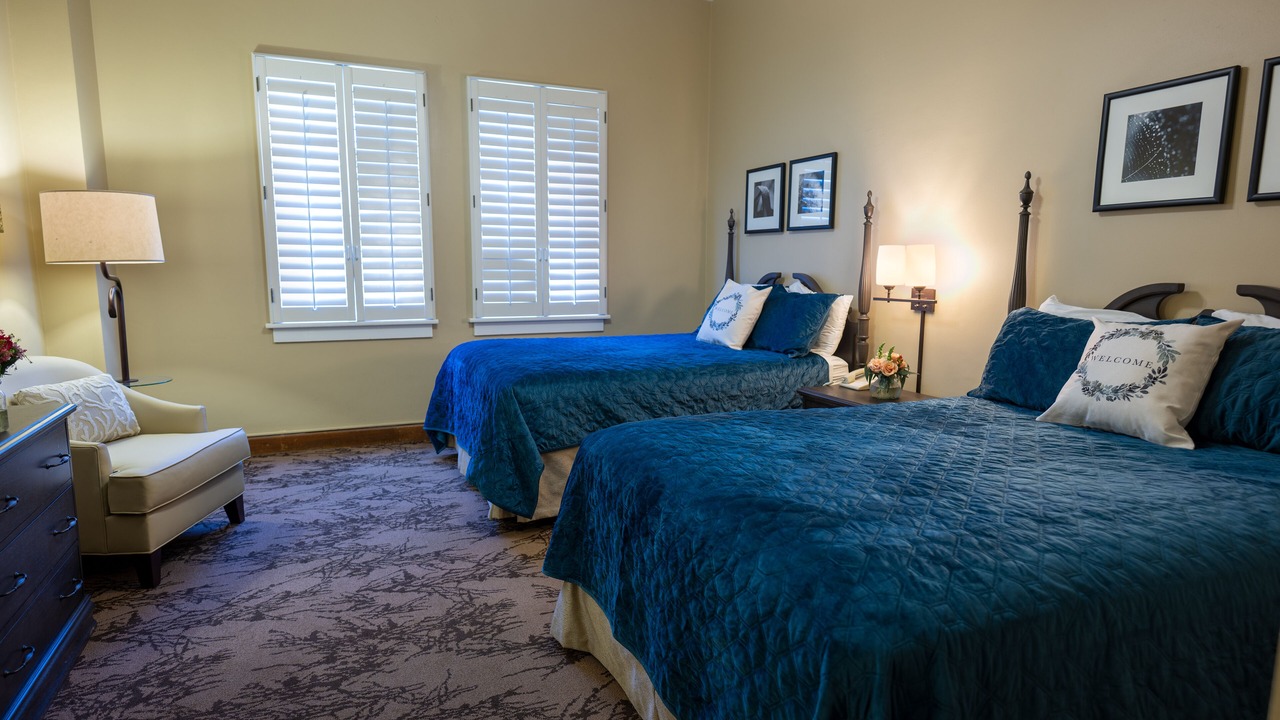 Photo of Bedroom in Mountain Lake