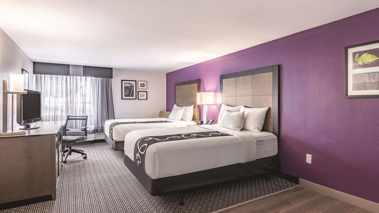 Photo of Bedroom in Salem