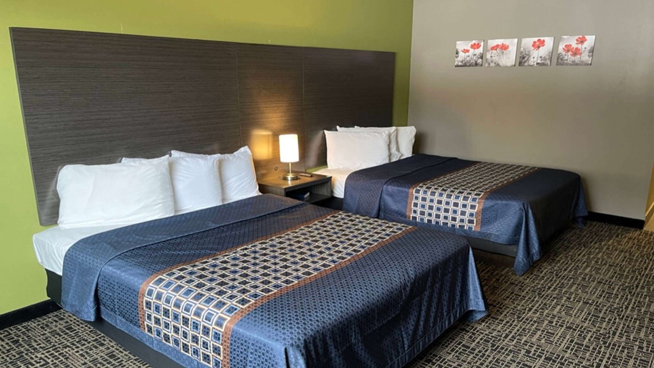 Photo of Bedroom in Lake George