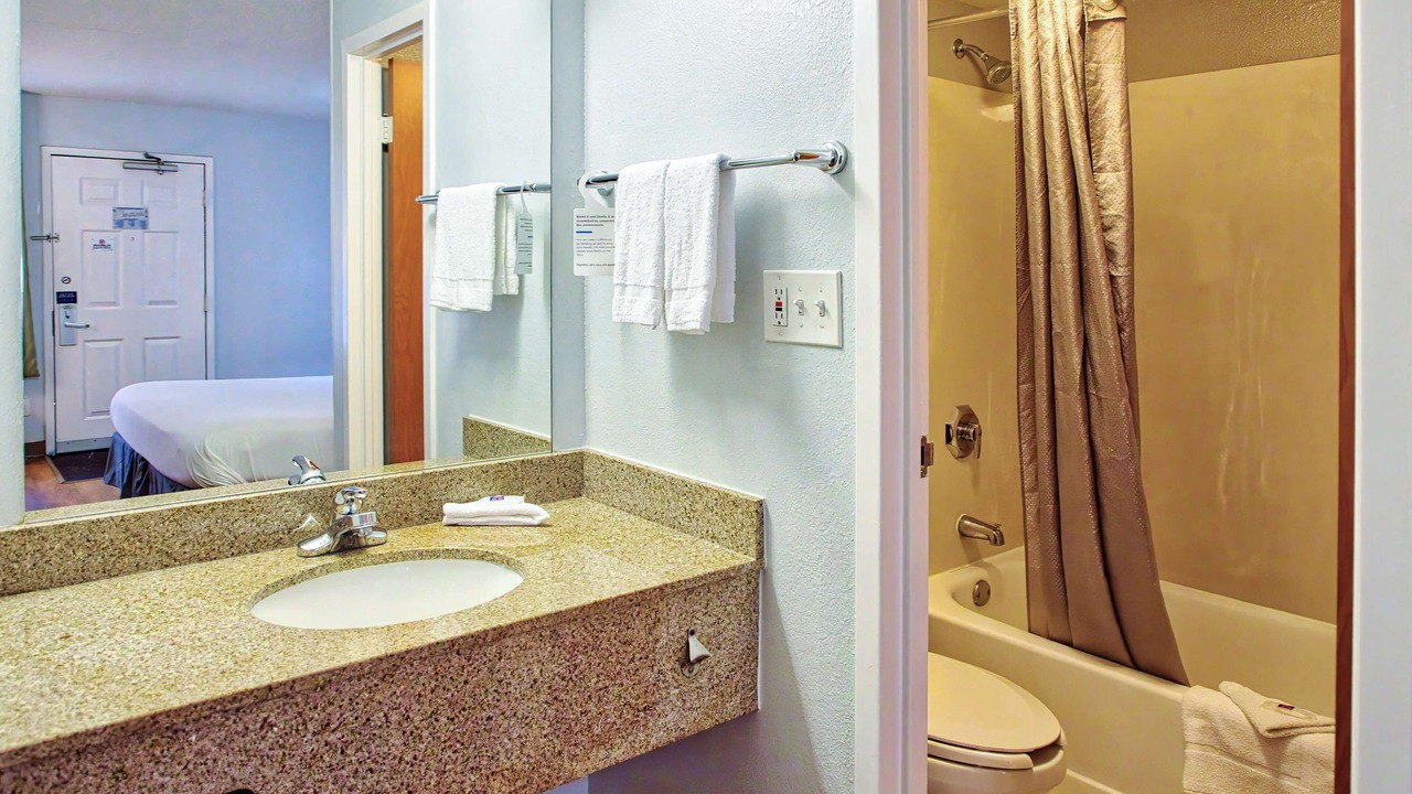 Photo of Bathroom in Williamsville