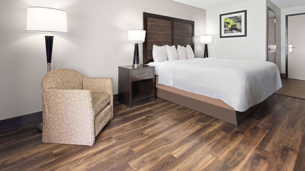 Photo of Bedroom in Williamsville