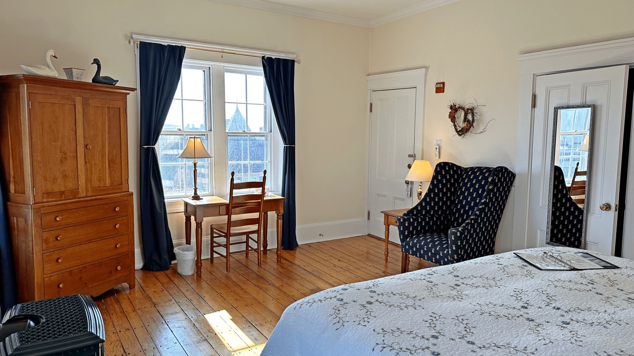 Photo of Bedroom in Smith Hill