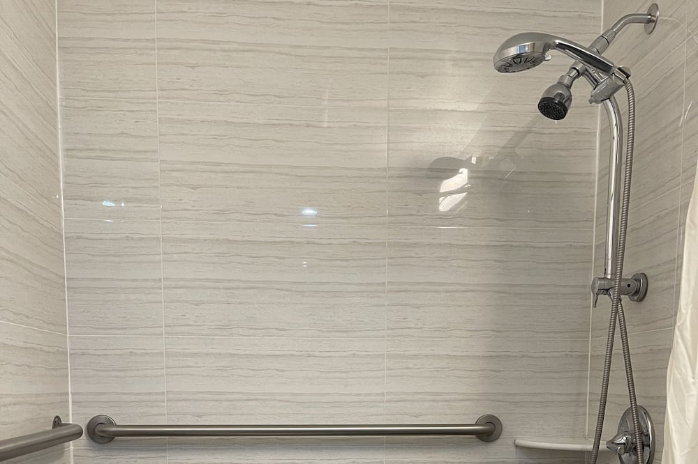 Photo of Bathroom in Central Valley