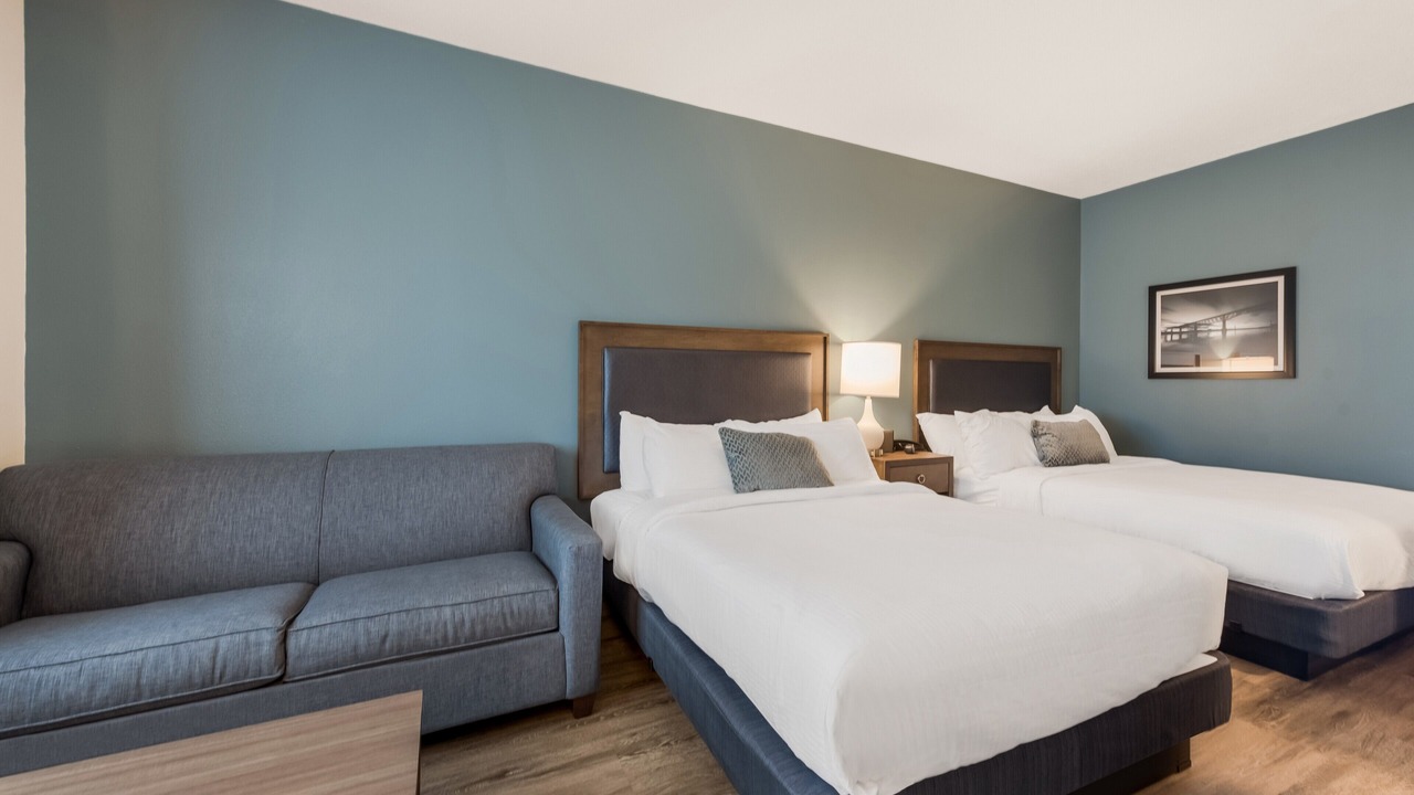 Photo of Bedroom in Town of Lloyd