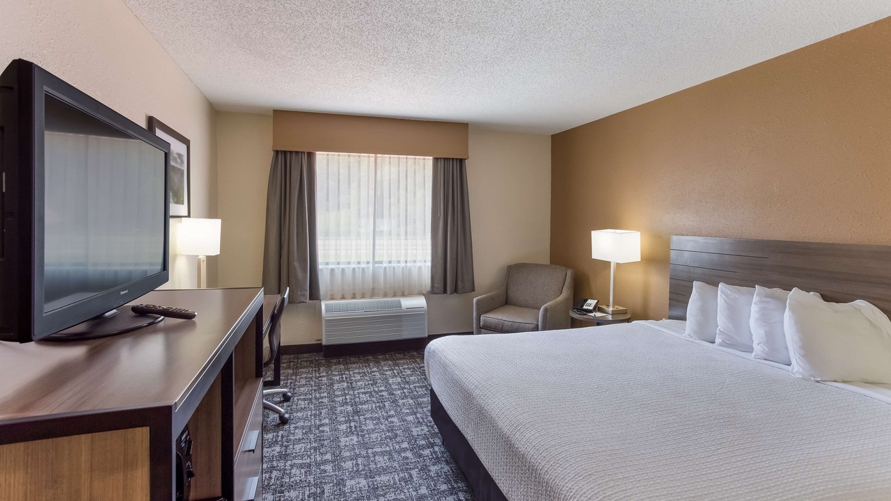 Photo of Bedroom in Chapmanville