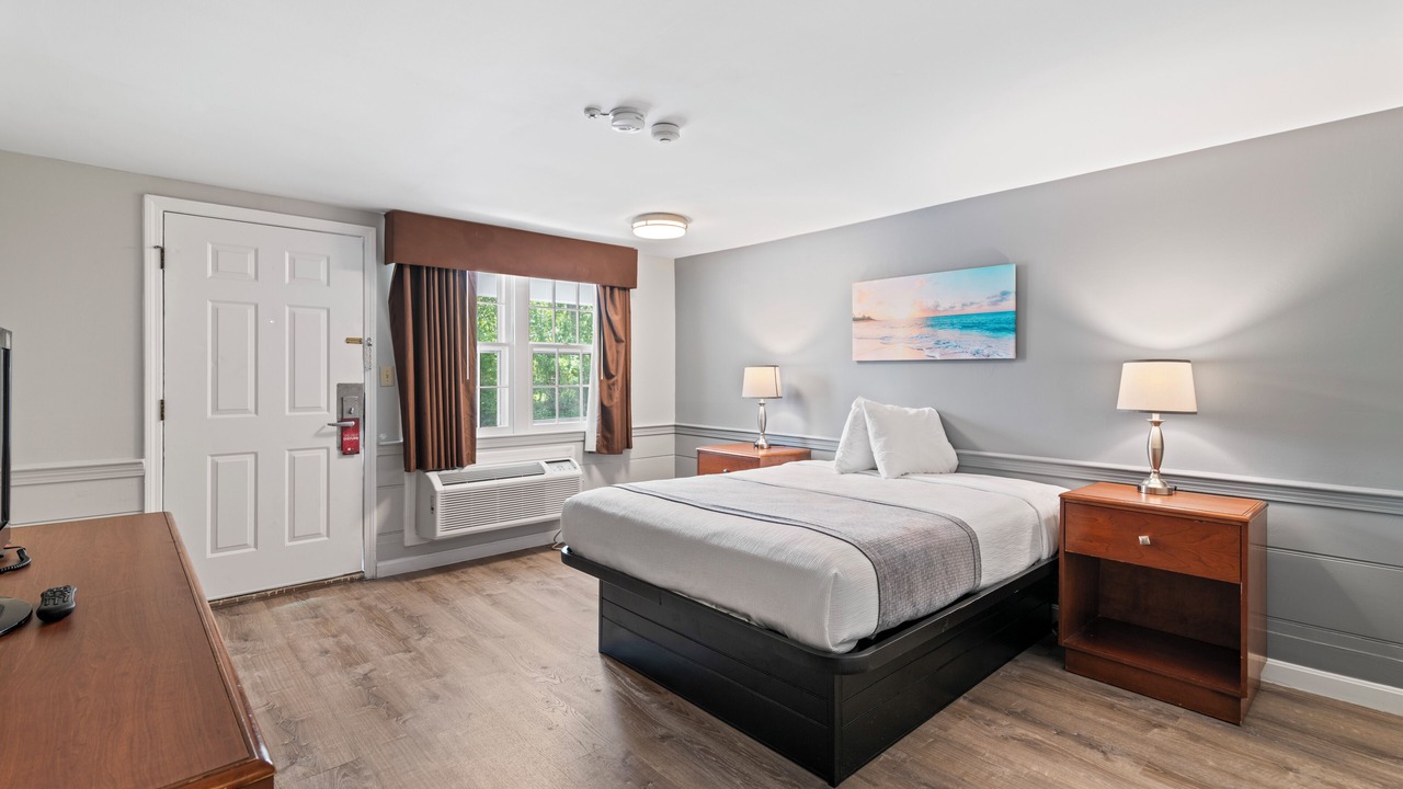 Photo of Bedroom in Danvers