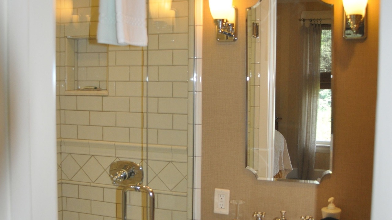 Photo of Bathroom in West Woodstock