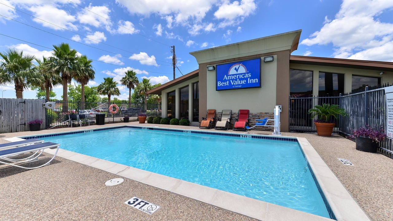 Photo of Outdoor in Angleton
