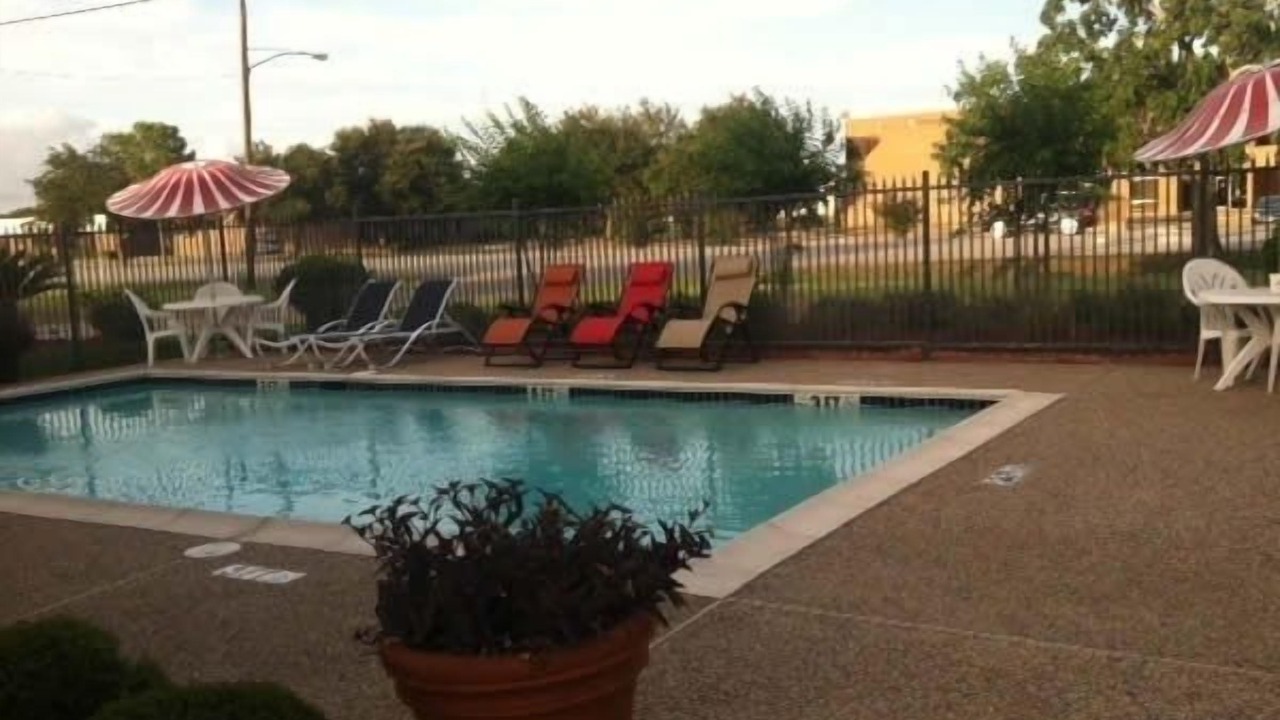 Photo of Outdoor in Angleton
