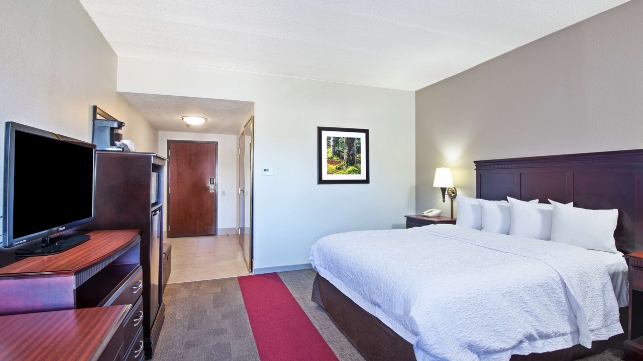 Photo of Bedroom in Barboursville