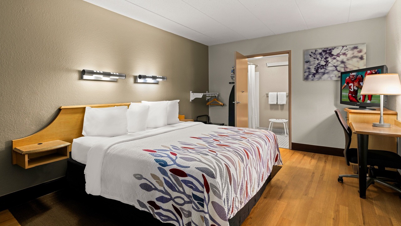 Photo of Bedroom in Salem