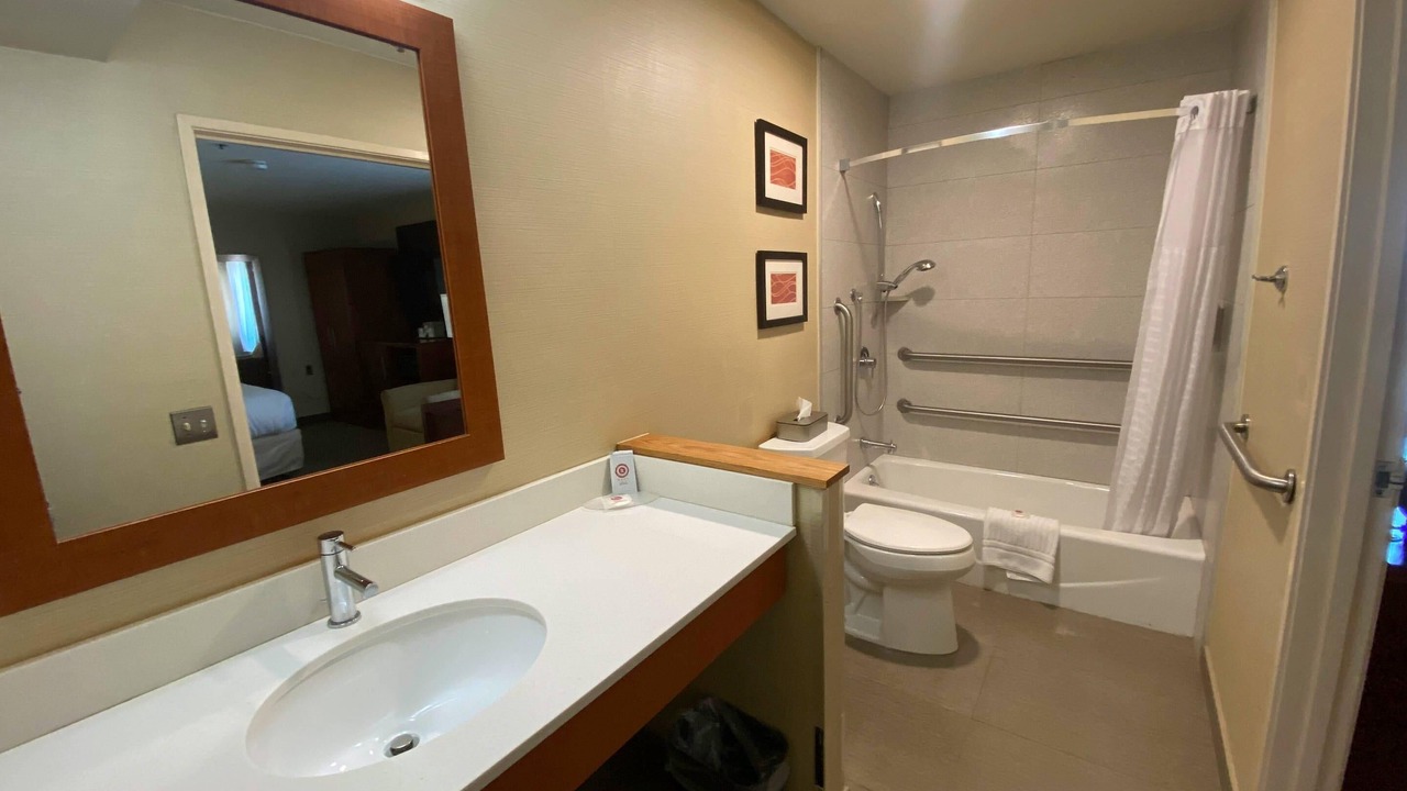 Photo of Bedroom in East Haven  Rutland County