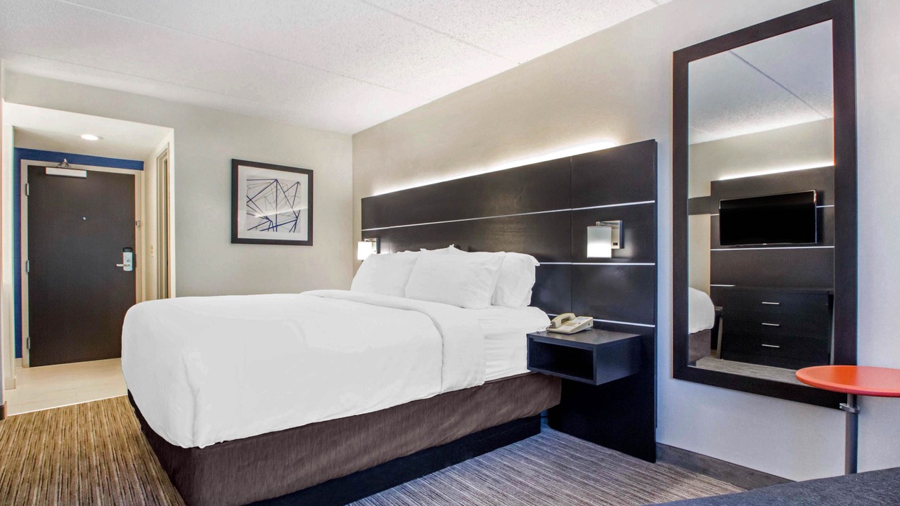 Photo of Bedroom in Colonie