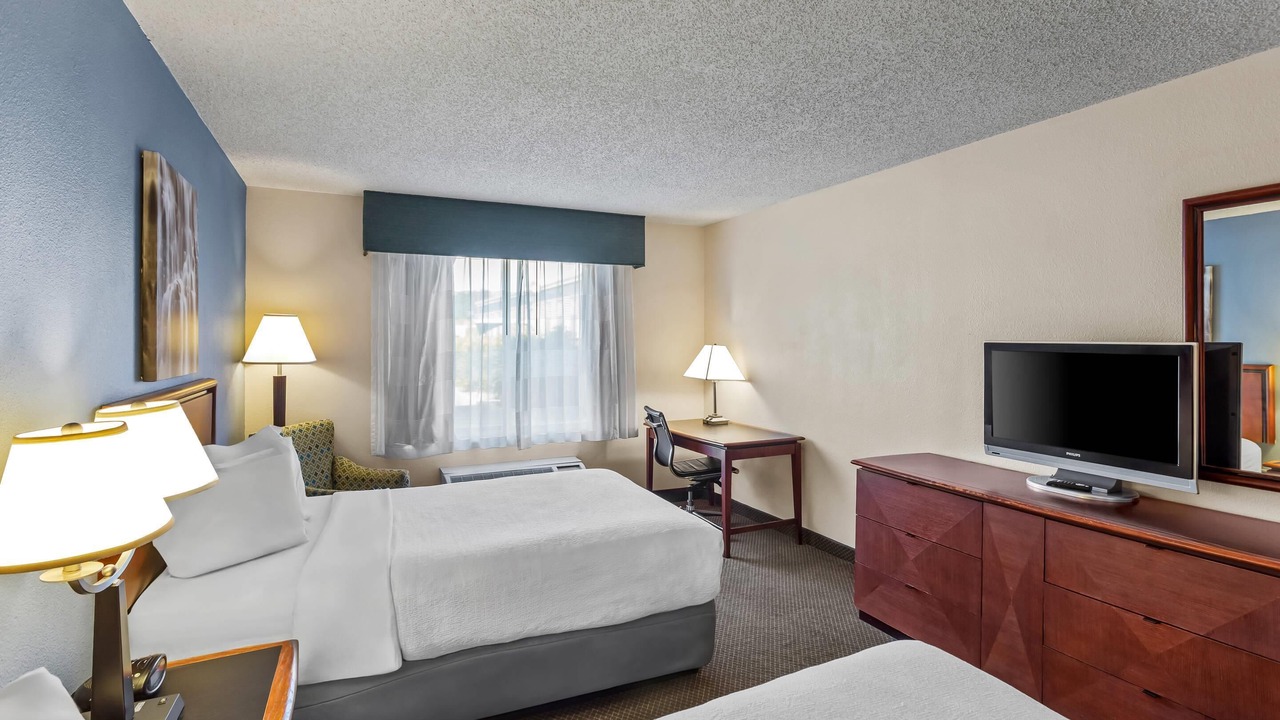 Photo of Bedroom in Barboursville