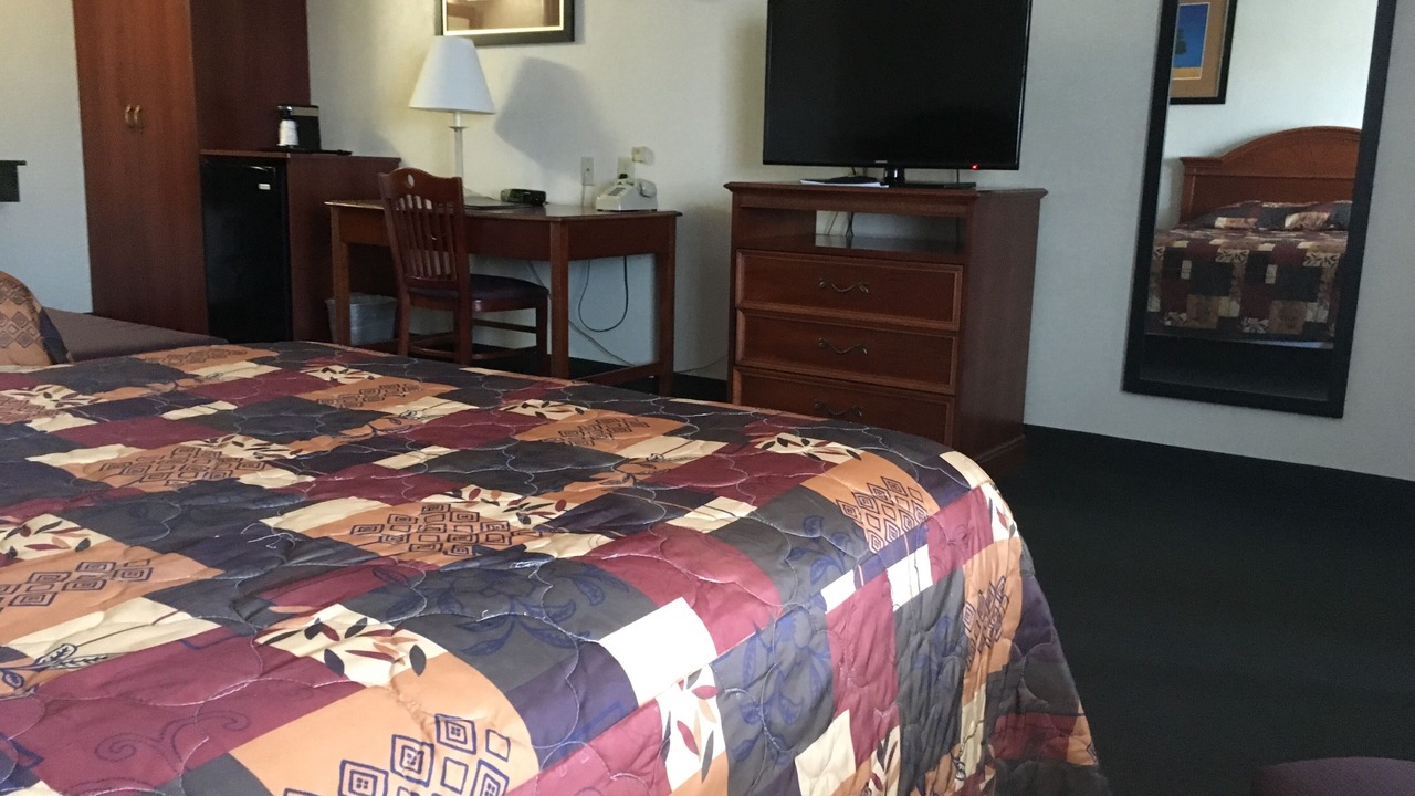 Photo of Bedroom in Fort Edward