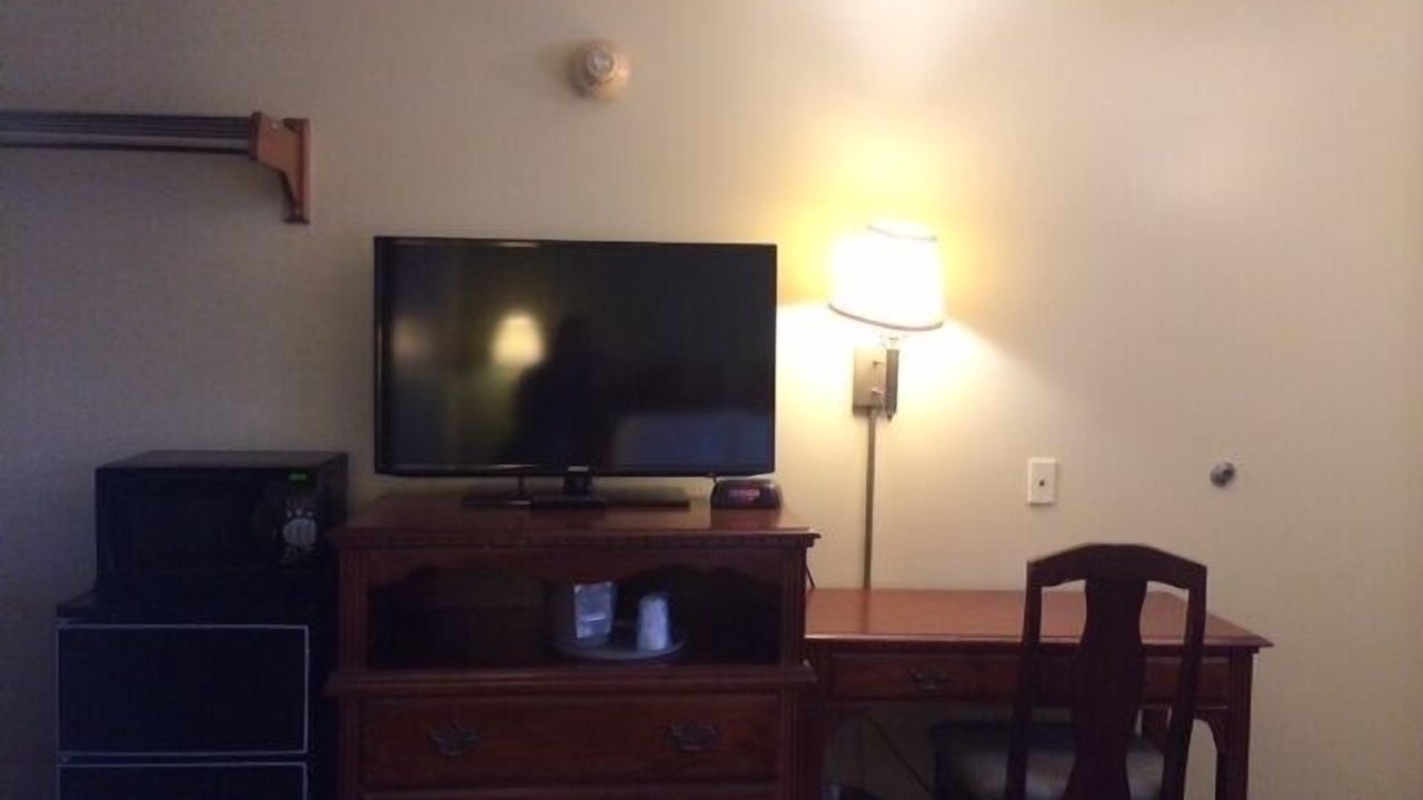 Photo of Bedroom in Williamsville