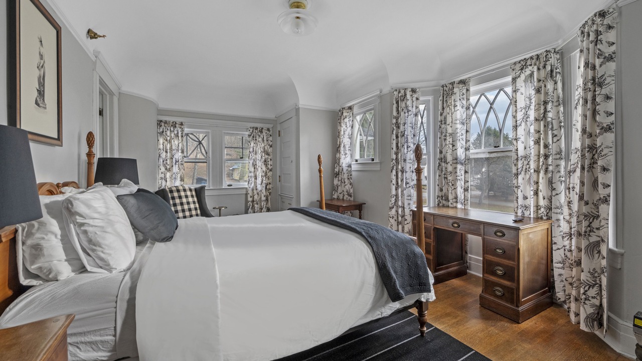 Photo of Bedroom in Springfield
