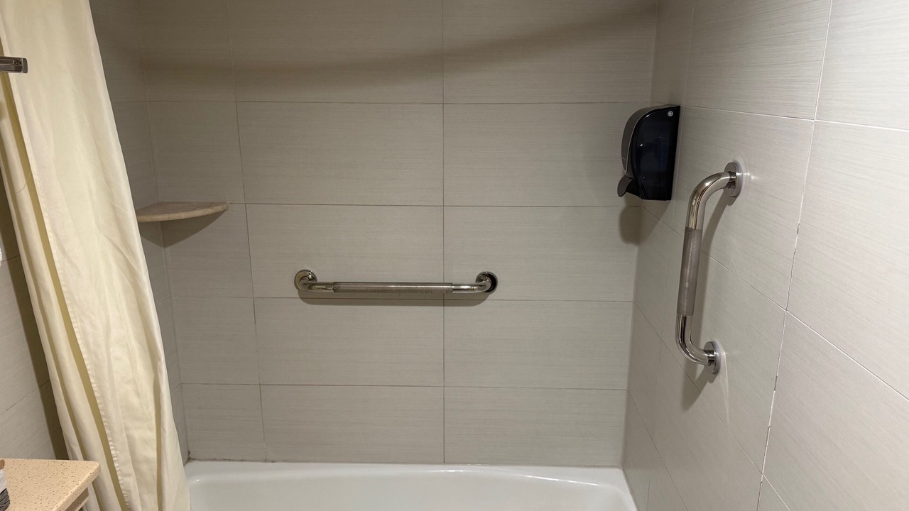 Photo of Bathroom in Floral Park