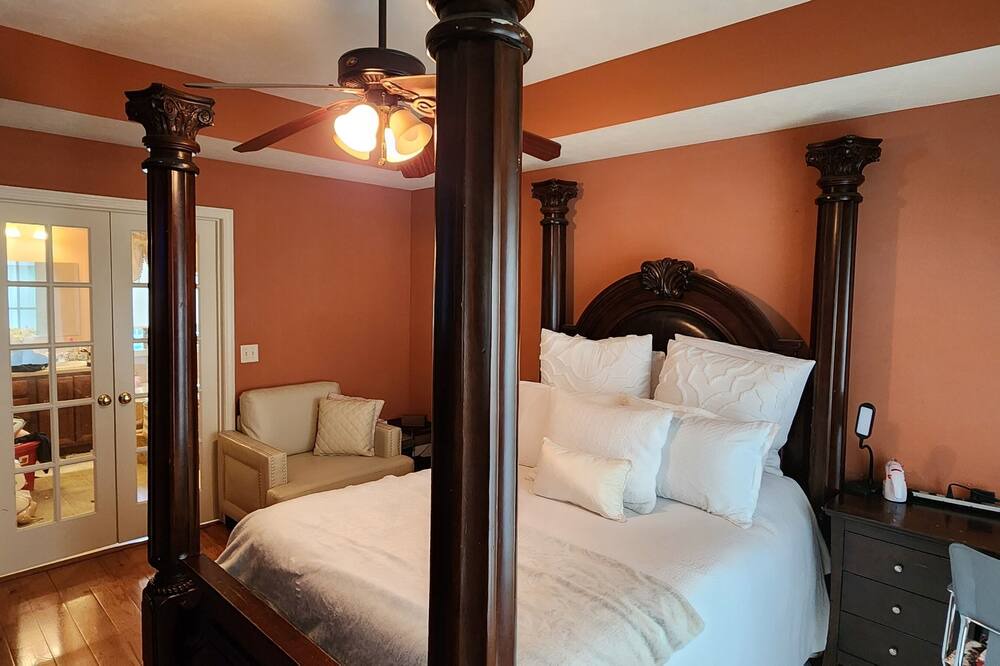 Photo of Bedroom in Fitchburg