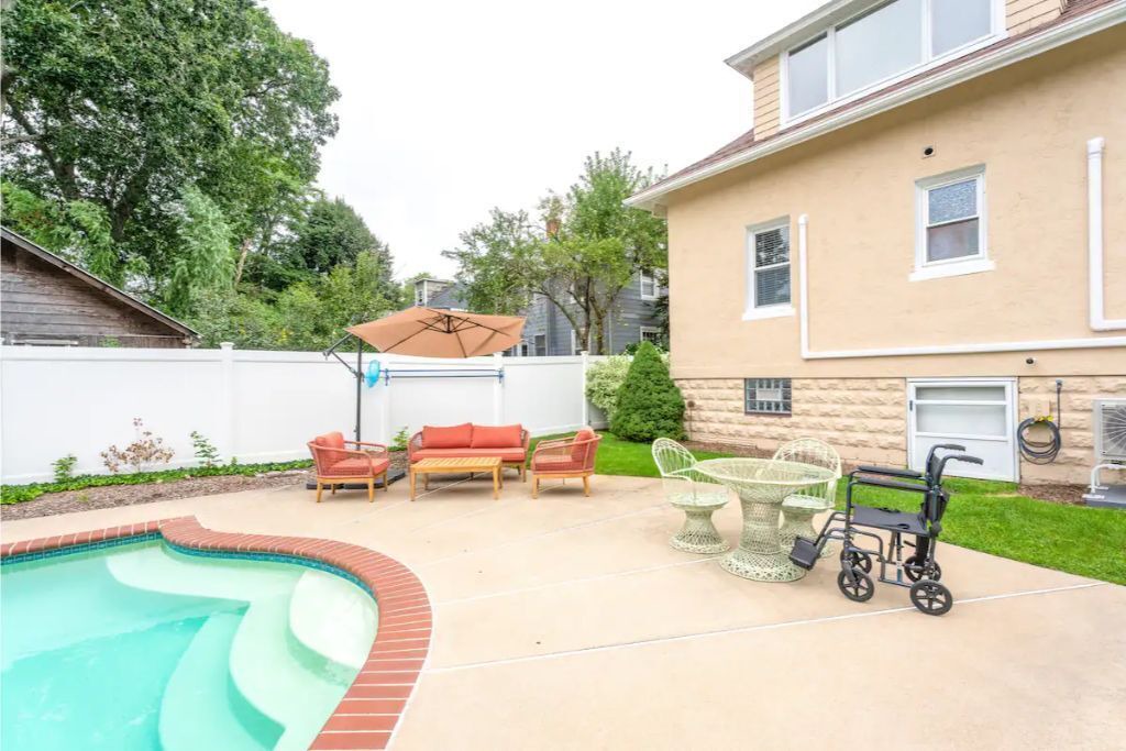 Photo of Outdoor in Norwood