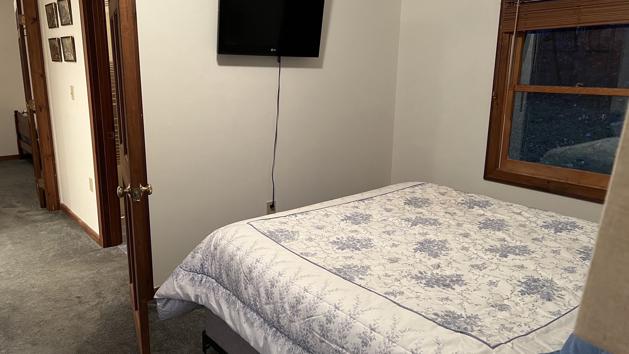 Photo of Bedroom in Wentworth