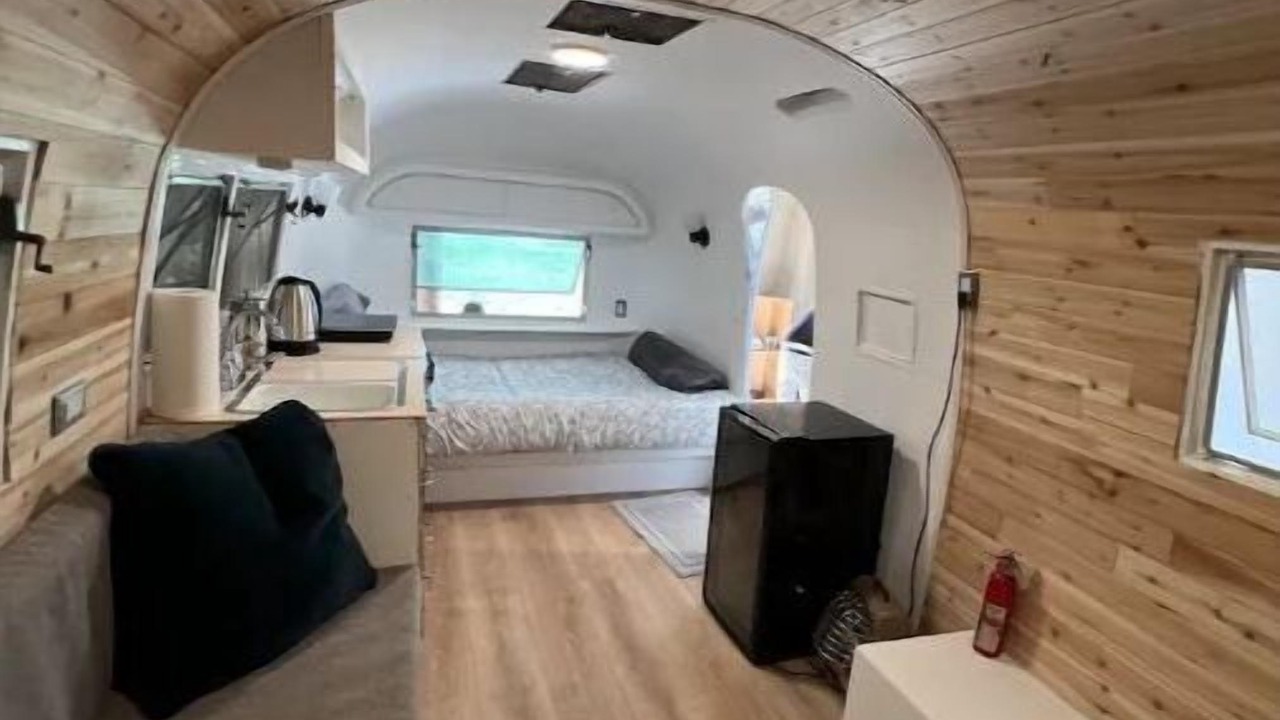 Photo of Livingroom in Riverhead