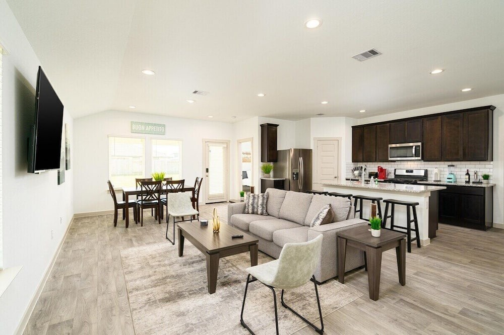 Photo of Livingroom in Iowa Colony