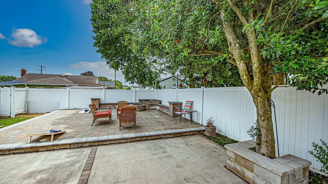 Photo of Outdoor in Brentwood