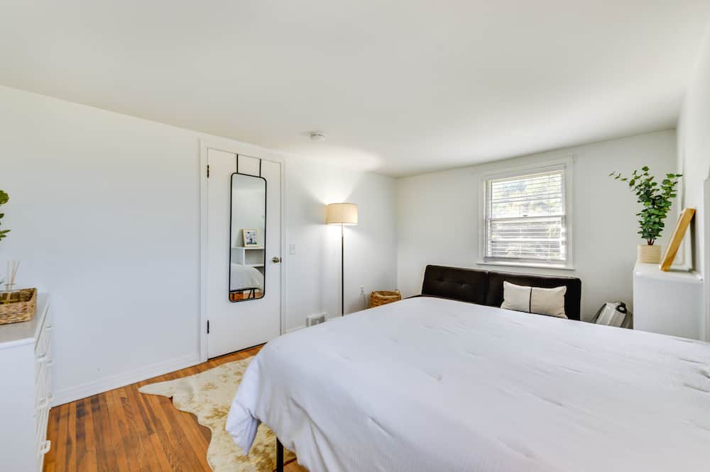 Photo of Bedroom in Harris Hill