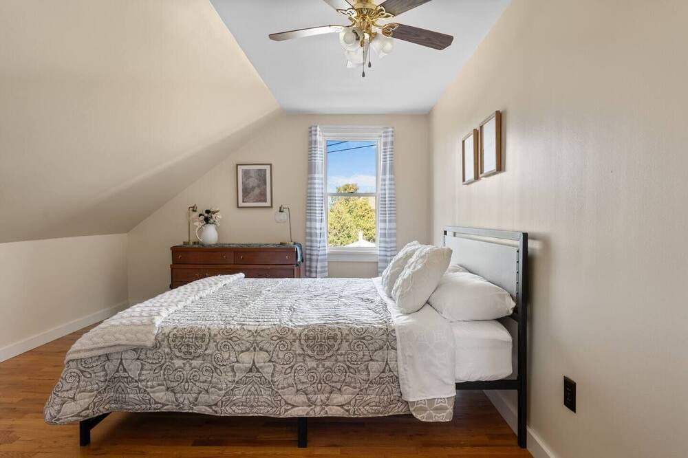 Photo of Bedroom in Brandon