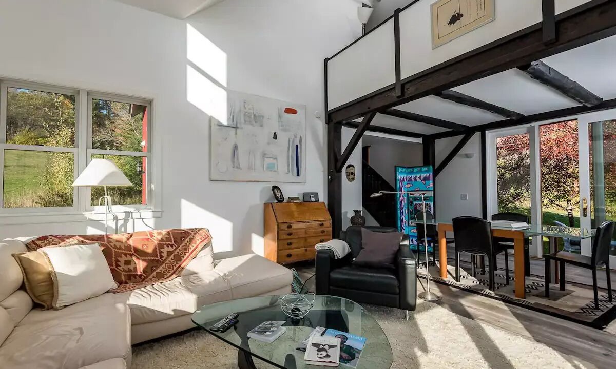 Photo of Livingroom in Northfield