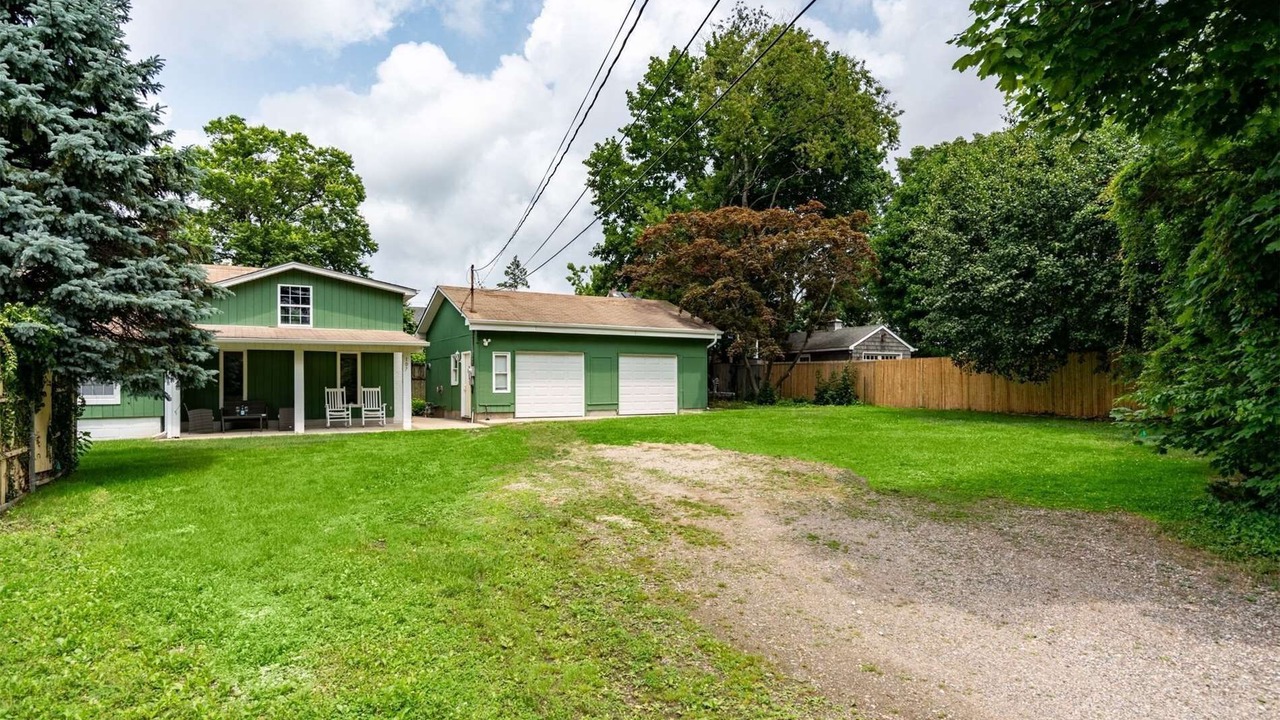 Photo of Outdoor in Northport