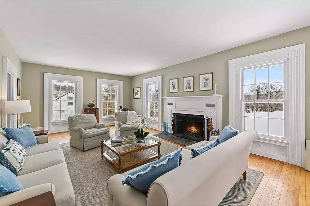 Photo of Livingroom in Hobart