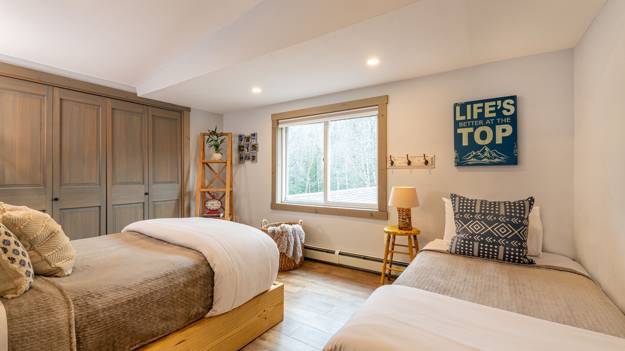 Photo of Bedroom in Warren