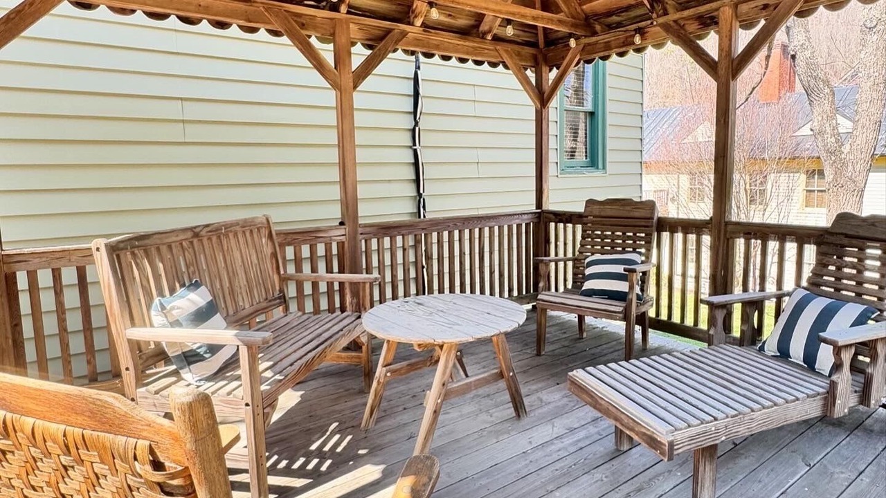 Photo of Outdoor in Warm Springs
