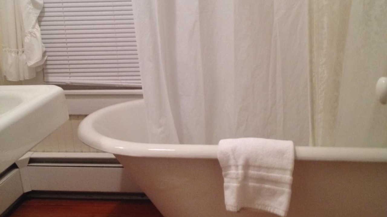 Photo of Bathroom in The Heights