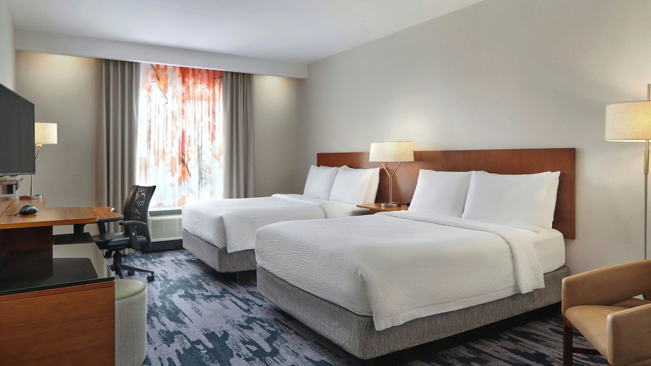 Photo of Bedroom in Downtown Niagara Falls