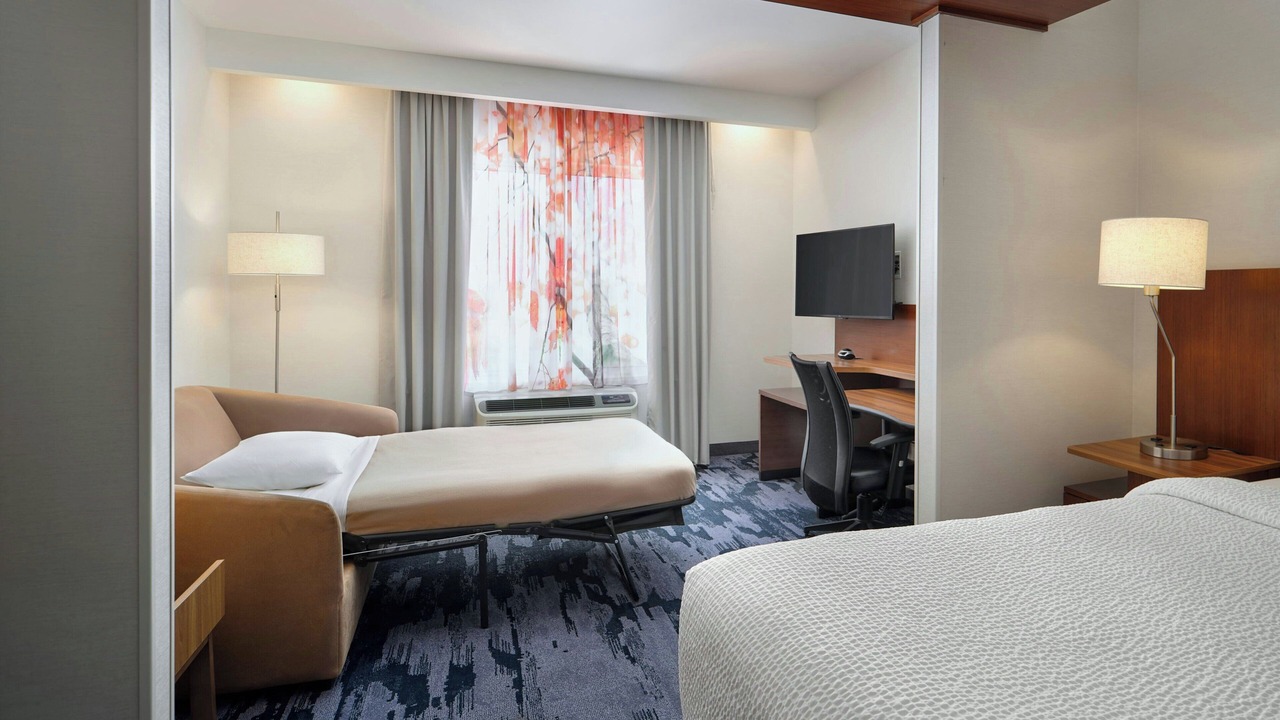 Photo of Bedroom in Downtown Niagara Falls